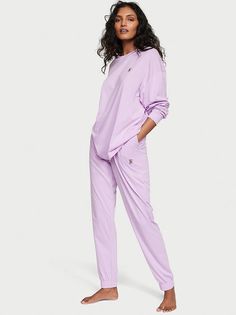 Пижама женская Victorias Secret 11228949 фиолетовая XL Regular