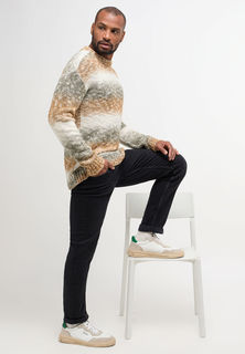 Джинсы мужские Mustang 1014256-4000-682 черные 36/34