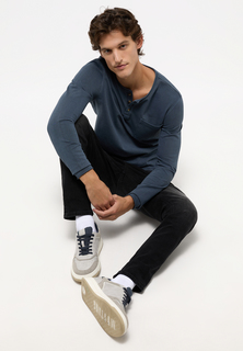 Джинсы мужские Mustang 1014600-4000-884 черные 36/32