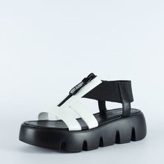 Сандалии женские Betsy 937030-04 белые 37 RU