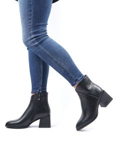 Ботильоны женские COVANI AAW23-BCLM1-057B черные 39 RU