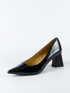 Туфли женские Betsy 938013/05-01 черные 38 RU