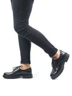 Полуботинки женские COVANI BMW21-BWL3018-1 черные 40 RU