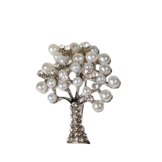 Брошь "Дерево заснеженное" с жемчугом, цвет белый в серебре Queen Fair