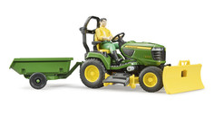 Трактор John Deere с прицепом и фигуркой Bruder