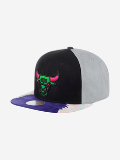 Бейсболка с прямым козырьком MITCHELL NESS HHSS1102-CBUYYPPPBKGY Chicago Bulls NBA (черный), Черный Mitchell&Ness