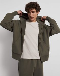 Толстовка Gloria Jeans BAC012684 хаки M/182 мужская