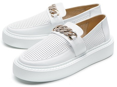 Лоферы женские CORVETTO 9820 белые 40 EU