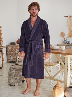 Халат мужской VIEN 1116 синий 4XL