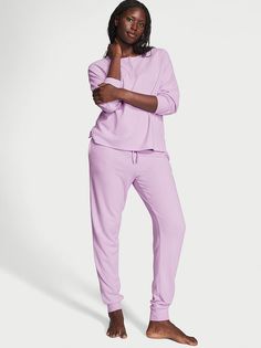 Пижама женская Victorias Secret 11208209 фиолетовая М Regular