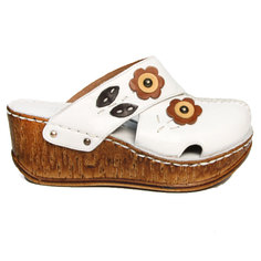 Шлепанцы женские Airbox 133271 белые 40 RU