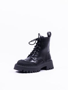 Ботинки женские Betsy 938042/07-01 черные 41 RU