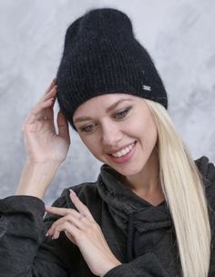 Шапка бини женская Buy me 100 черная, р.50-58