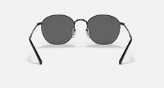 Солнцезащитные очки унисекс Ray-Ban RB3772F черные