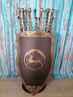 Каминный набор Щит-подставка Барс на 6 шампуров Арарат Shampurs