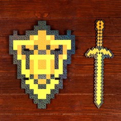 Набор игрушечный деревянных сувениров "Золотое оружие" щит, меч No Brand