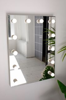 Гримерное зеркало GM Mirror 60х80 см, без рамы