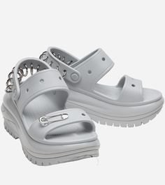 Сандалии унисекс Crocs CR208339 серебристые-SHIM, US 4