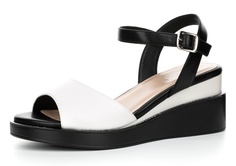 Босоножки женские T.Taccardi 229363 белые 40 RU
