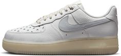 Кеды женские Nike W Air Force 1 07 белые 10 US
