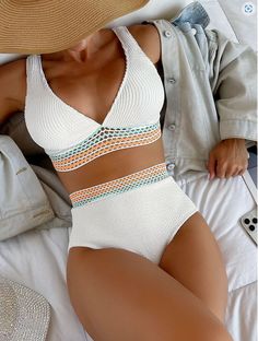 Купальник раздельный женский WASABI TREND WO-00120 белый L