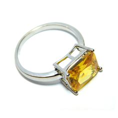 Кольцо из стали р.17 Art Decor T07916W371, стекло
