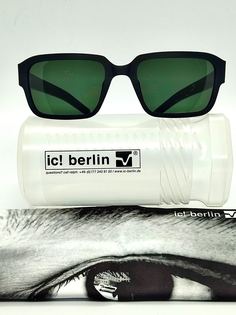 Солнцезащитные очки унисекс IcBerlin M6_marzahn черные