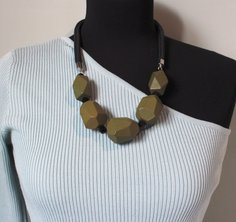 Колье из бижутерного сплава 50 см Fashion Jewerly 166, пластик/текстиль