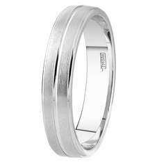 Кольцо из серебра р.18,5 Юверос КМ 424