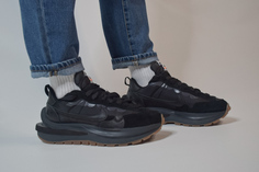 Кроссовки мужские Nike Vaporwaffle Sacai черные 9.5 US