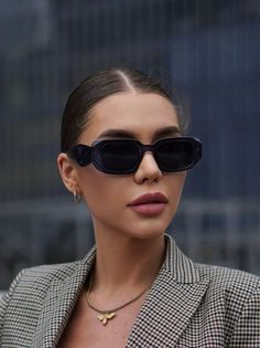 Солнцезащитные очки женские 10 out of 10 model02 черные