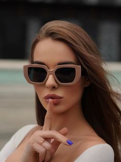 Солнцезащитные очки женские 10 out of 10 model06 черные