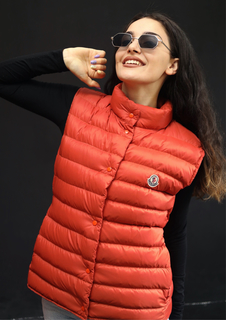 Утепленный жилет женский Moncler Liane оранжевый XS