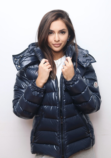 Пуховик женский Moncler Bady синий XL