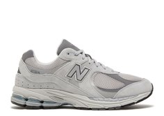 Кроссовки унисекс New Balance ML2002R0 серые 40.5 EU