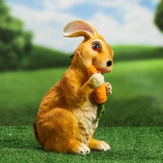 Фигура "Заяц с морковкой" рыжий 26х16х12см Хорошие сувениры