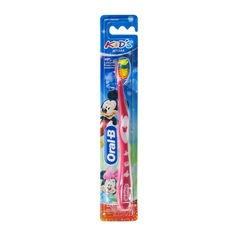 Зубная щетка Oral-B Kids Mickey Mouse Микки Маус от 2 до 4 лет, мягкая, розовая
