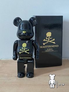 Фигурка Bearbrick Mastermind World 28 см No Brand