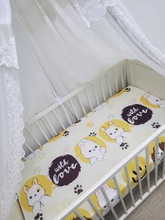 Простынь на резинке на матрас "Зайцы и собаки в кругах" 120*60см No Brand