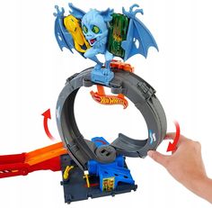 Набор Hot Wheels City Lets Race Bats Nemesis игровой, HTN78
