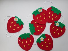 Гирлянда ArtTextile Клубника из фетра 180 см