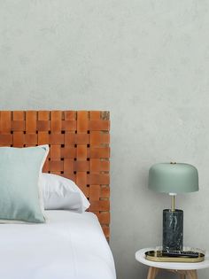 Обои виниловые на флизелиновой основе Euro Decor Maui 7244-04