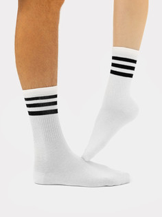 Носки унисекс белые с рисунком в виде 3-х полосок Mark Formelle