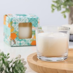 Свеча ароматическая в стакана No Brand