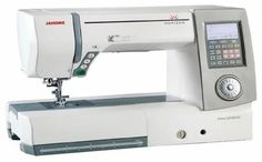 Швейная машина Janome Memory Craft 8900 QCP белый