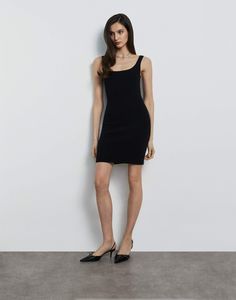 Платье женское Gloria Jeans GDR029102 черное XS (38-40)