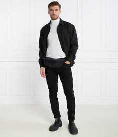 Сумка мужская Calvin Klein Essential Waistbag K50K511368 черный
