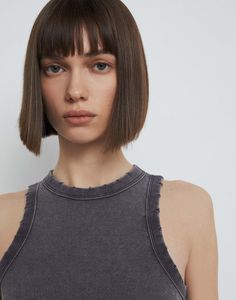 Топ женский Gloria Jeans GTN004120 темно-серый M/170