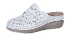Шлепанцы женские T.TACCARDI comfort LL24SS-42 белые 38 RU