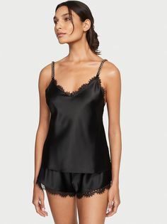 Пижама женская Victorias Secret 11229933 черная XS